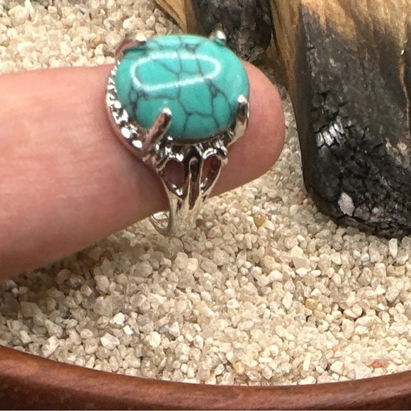 Alquimia Silver Turquoise Ring - Picture 2 of 8